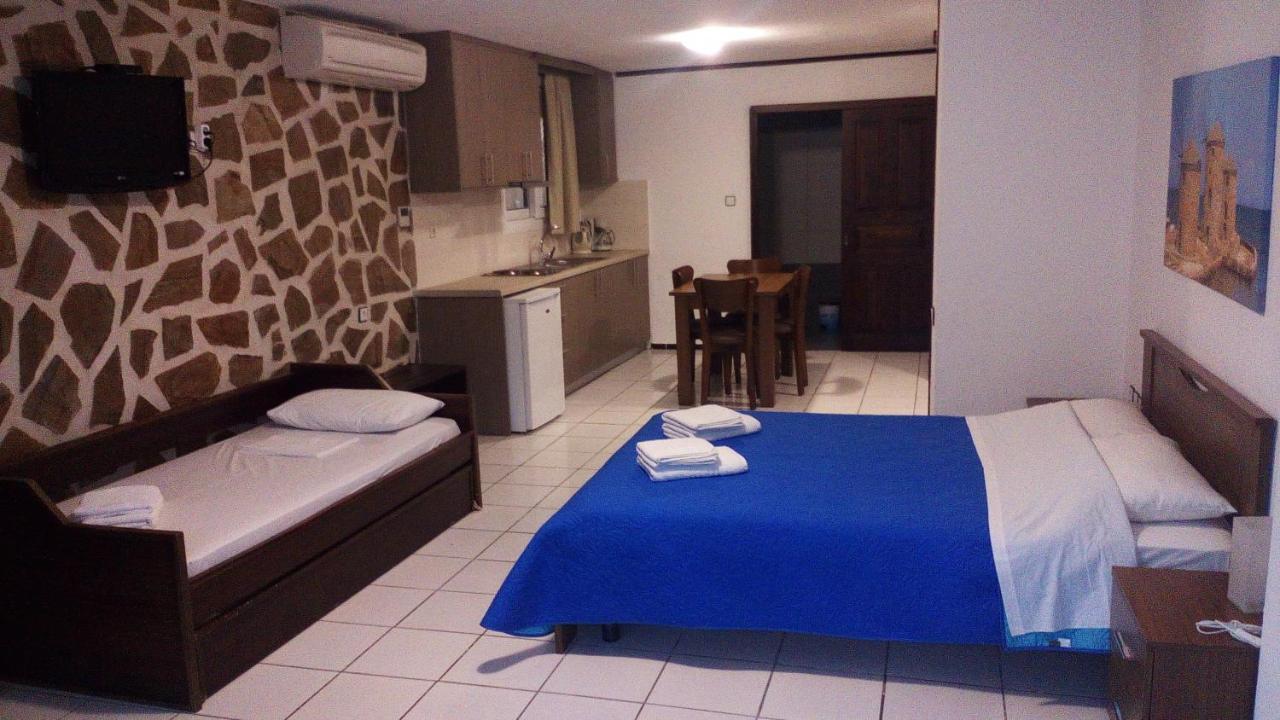 Amimaya Apartments Emporeios  Phòng bức ảnh